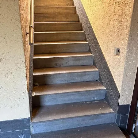 Hills House *
