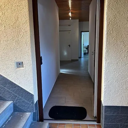 Hills House Appartement *